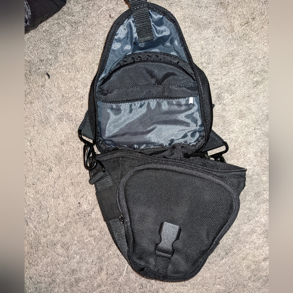 Tamrac Camera Bag - Picture 2 of 4